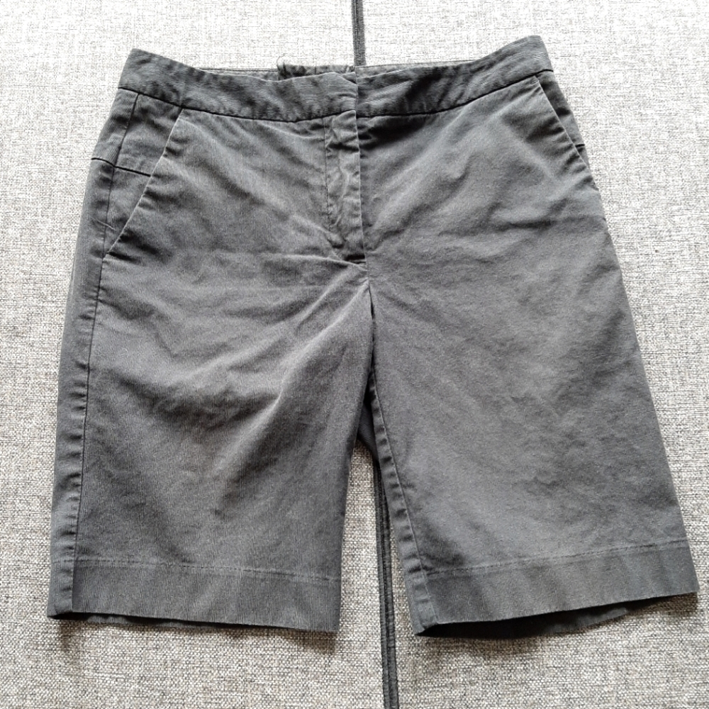 H&M Navy Bermuda Medium